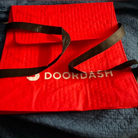 Food Warming Insulated Bag with Dual Handles Never Used - Picture 3 of 7